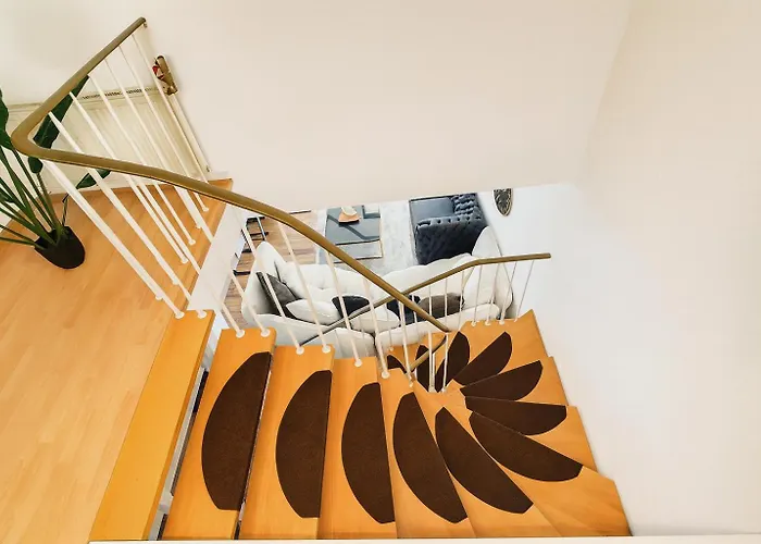 Apartamento Self-check-in In Mit Parkplatz Nahe Messe, Frankfurt Und Flughafen *